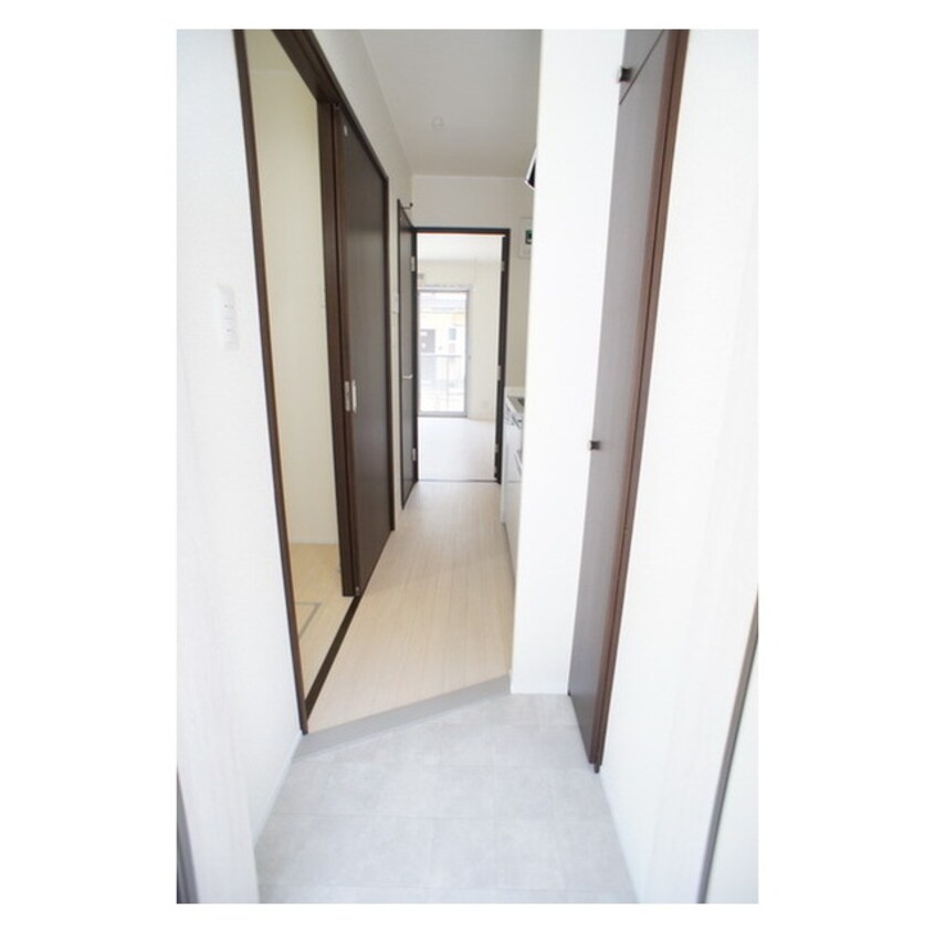 玄関から続くスペースになります Ａｎｇｅ（アンジュ）