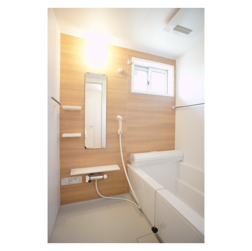 シャンプー棚や鏡完備 カーサＲ・Ｔ　Ａ