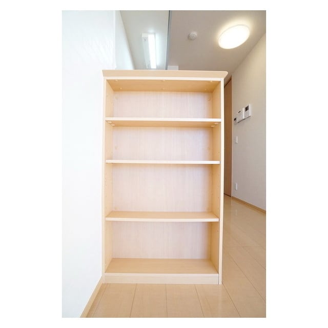 多彩な収納スペースで住空間もす リヴェール見和