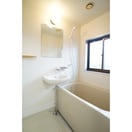 小窓は日中の換気に便利 コーポ入野