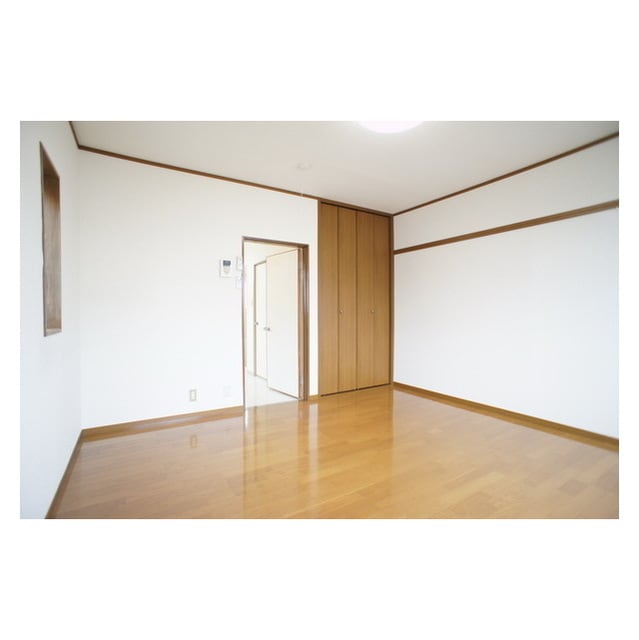 落ち着いた気持ちになれますね 栄興ハイツＡ棟