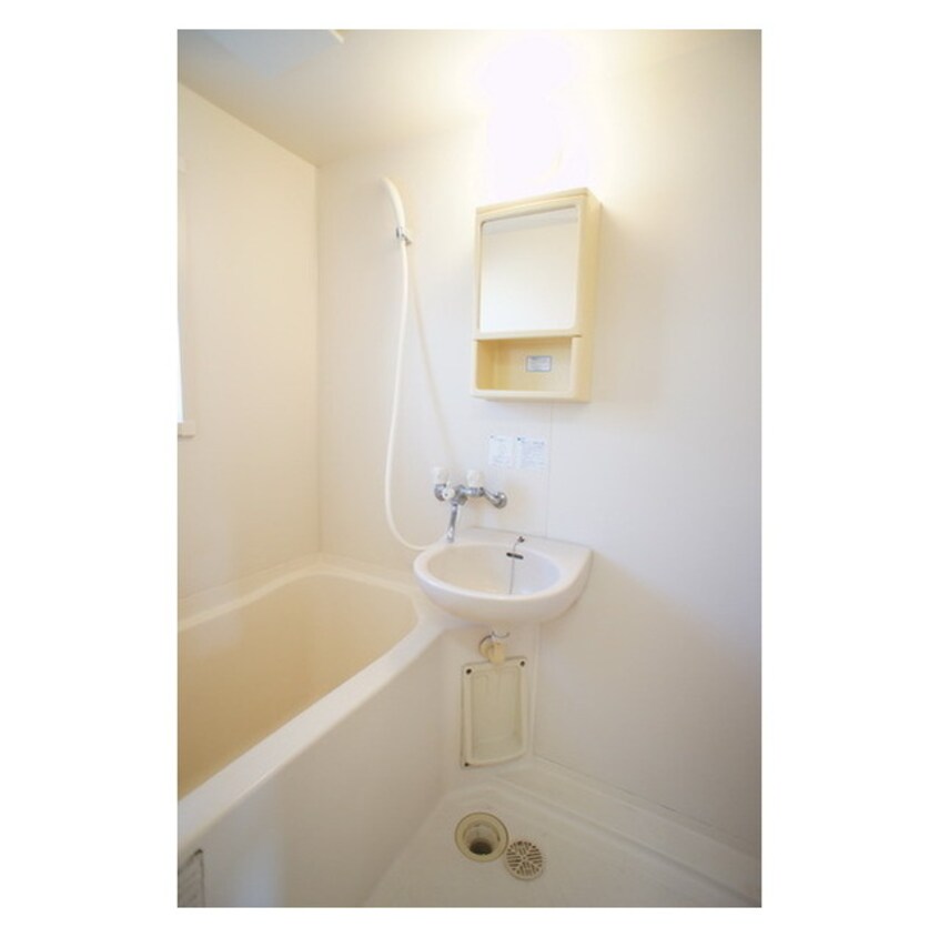 毎日の疲れを癒やして下さい 栄興ハイツＢ棟