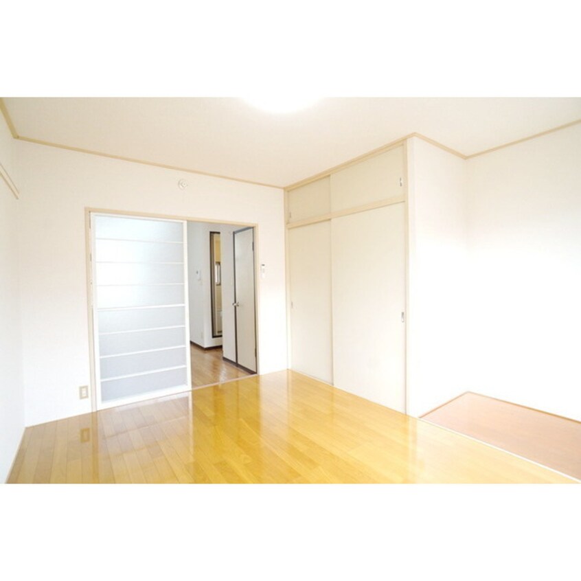 毎日を優しく過ごせる室内 二木ハイツ