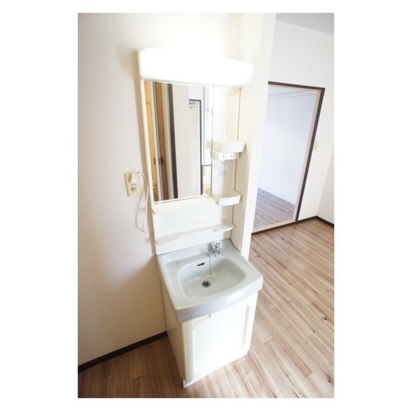 うれしい独立洗面台 二木ハイツ