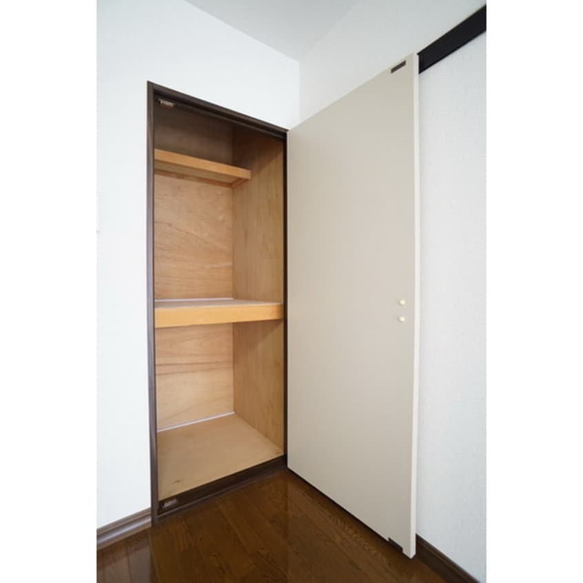 使いやすい収納スペース ルミエールＡ棟