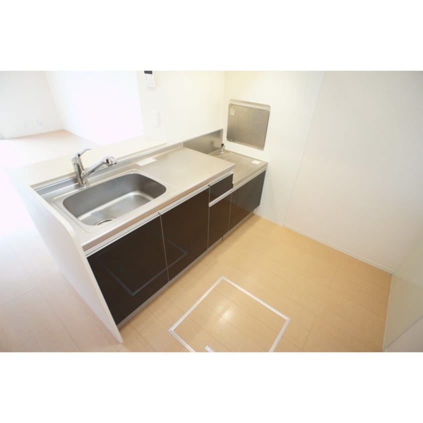 キッチンスペースの広さも魅力 パークドプランタン　Ｂ