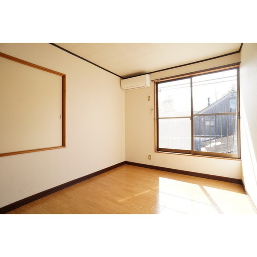 日当たり良いお部屋です。 沢建コーポ