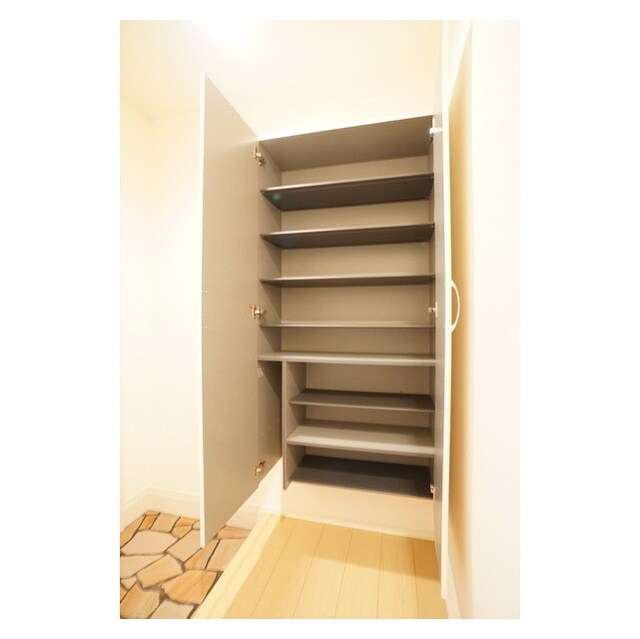 玄関がキレイに片付きますね ダイシエル