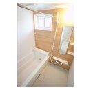 小窓は日中の換気に便利 カーサＲ・Ｔ　Ｂ