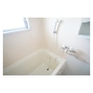 洗面ボウル付きのバスルーム ニューサンハウス