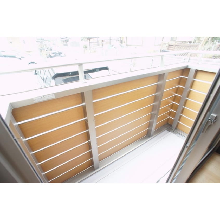 使いやすいバルコニー Wisteria （ｳｨｽﾃﾘｱ）