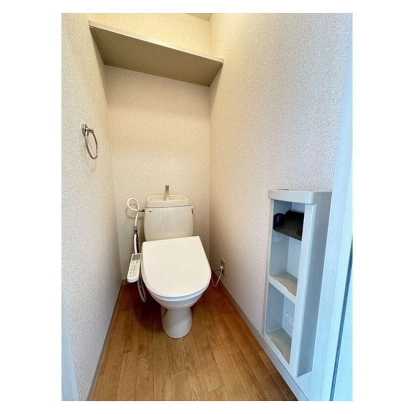 気遣いの感じられる棚やホルダー ＳＡＫＵＲＡコーポ(ｻｸﾗｺｰﾎﾟ)