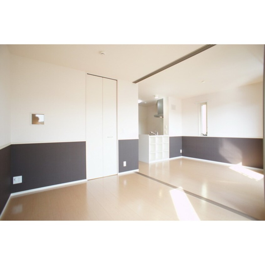 明るい日差しの室内ですね セレーノ