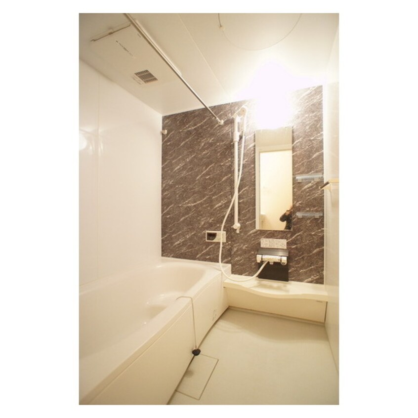 追焚･浴室乾燥機完備★ セレーノ