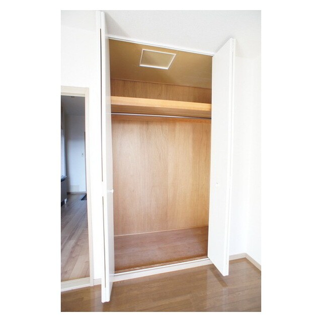 使いやすいと好評のクローゼット スノウハイツ