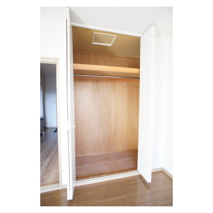 使いやすいと好評のクローゼット スノウハイツ