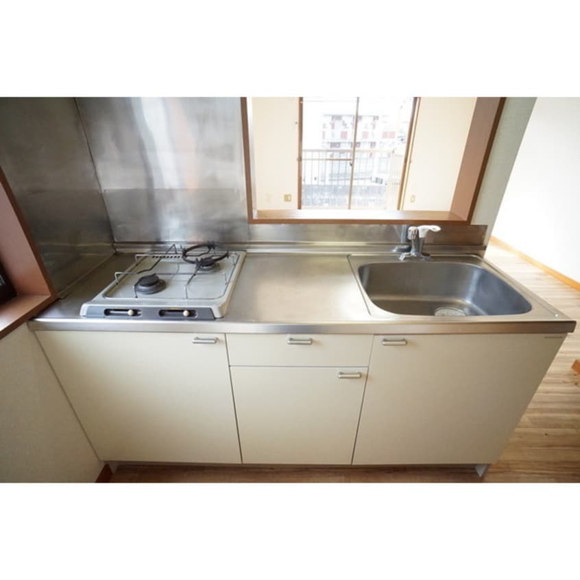 キレイにメンテナンスされていま コーポ金沢Ｂ棟