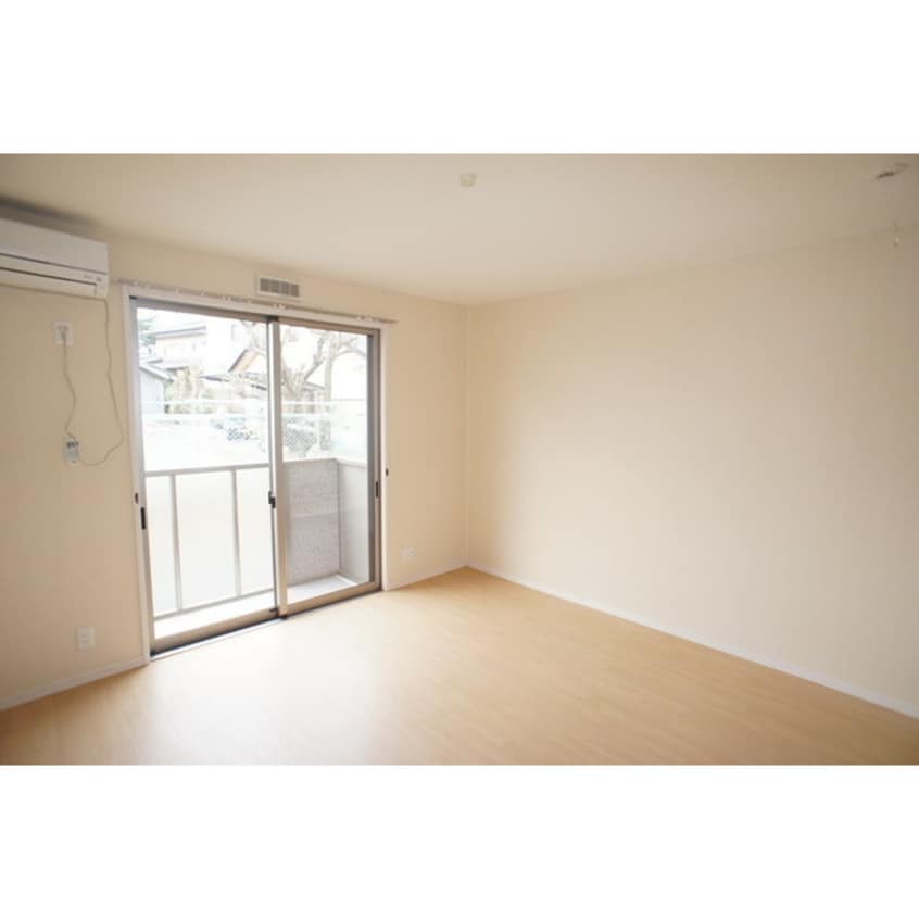 落ち着いた雰囲気の室内 ソレイユ