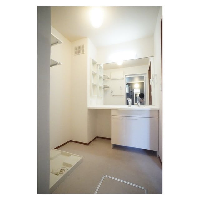 毎日の生活に欠かせない空間 パークドオートム　Ｅ