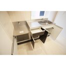 食器や調理器具を効率良く収納で adonis･ place（アドニスプラース）
