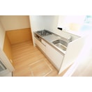 ムダなく機能的なキッチンスペー プラスモア