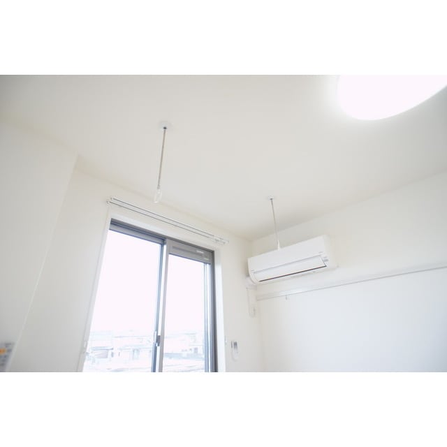 室内物干しで雨の日も安心ですね ピュアステージ