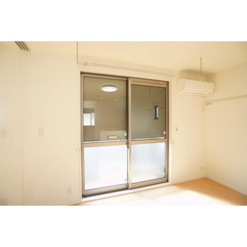 シャッター完備で安心ですね Ｌａ　Ｋｏｍｉｌ