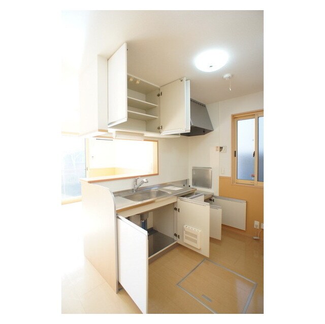 食器や調理器具を効率良く収納 フェリア姫子