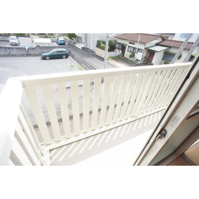 お洗濯物もしっかり干せるバルコ エレヴァート