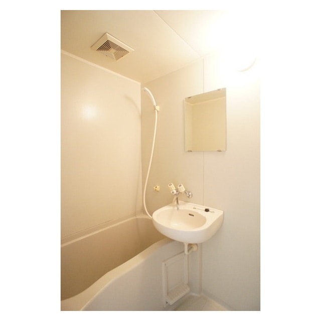 清潔感のあるバスルーム アメニティ１