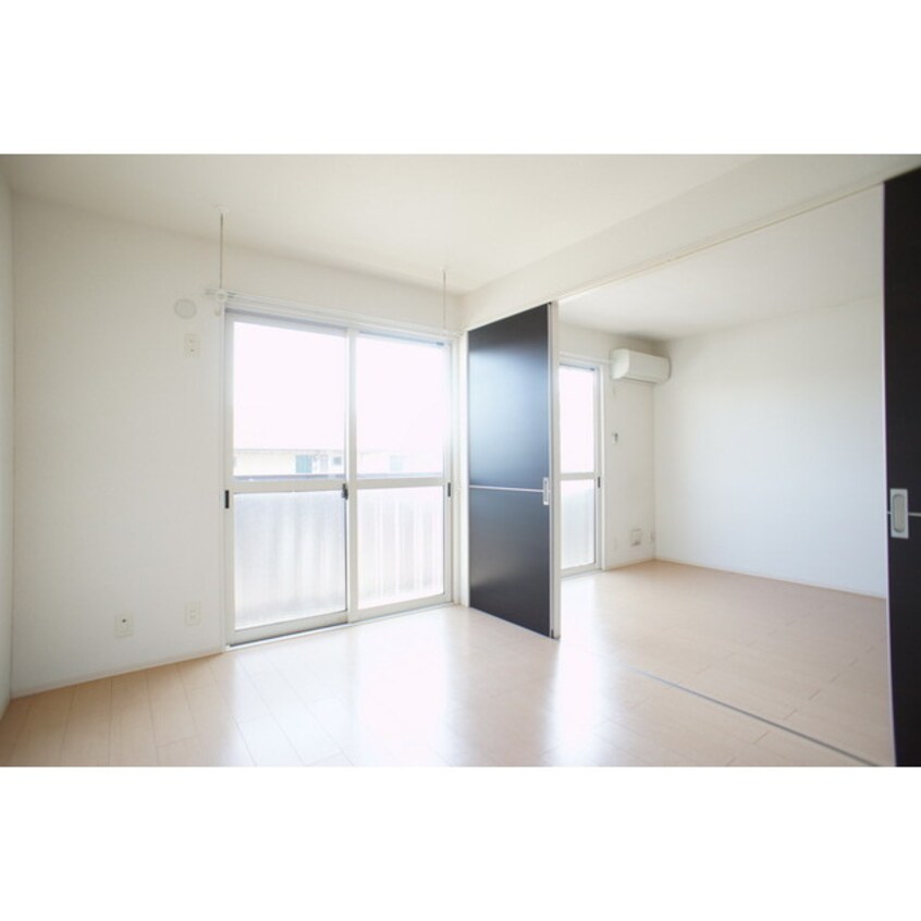 南から明るい光が射し込む陽だま ディアステージⅡ