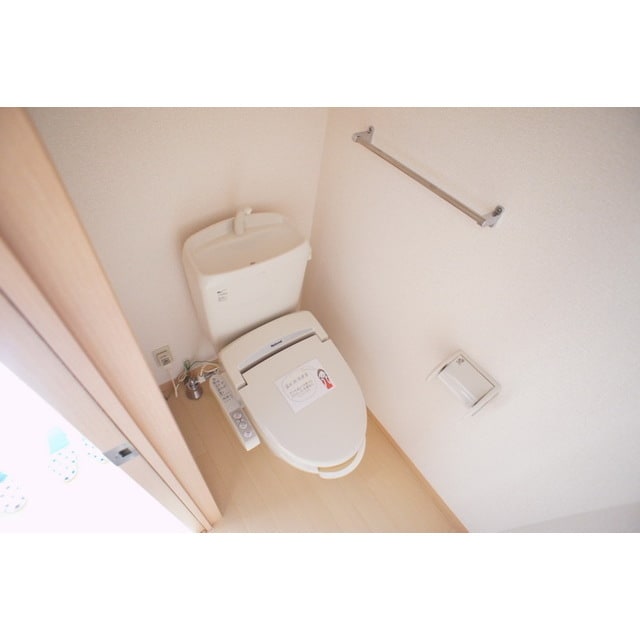 温水洗浄便座で快適ですね ＰＲＩＮＣＥＳＳ　Ⅱ