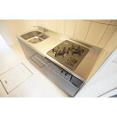 床下収納も完備のキッチン Y’s square 91