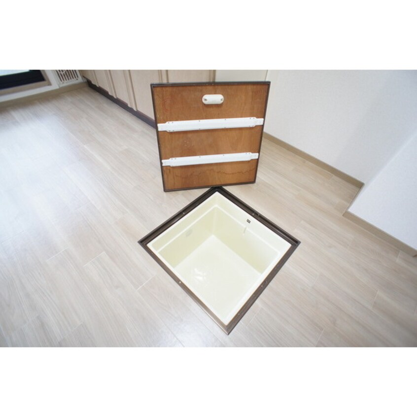 便利な床下収納 コンフォールA棟