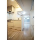 kitchenから続く広々LDK アマーテ姫子　B棟