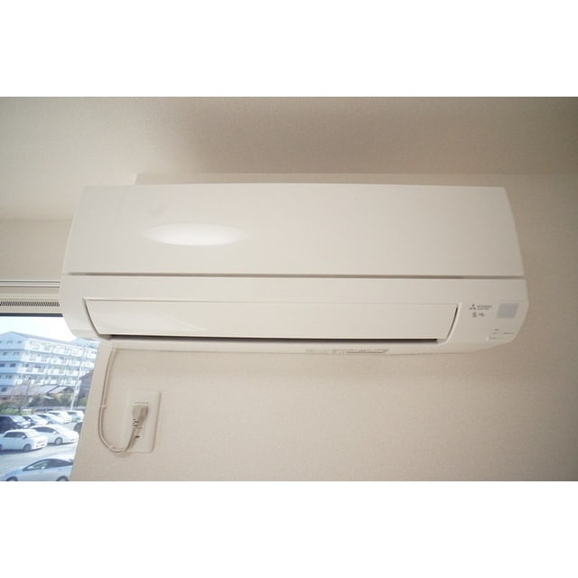 季節を問わず快適空間 ウエスト・パーク　A