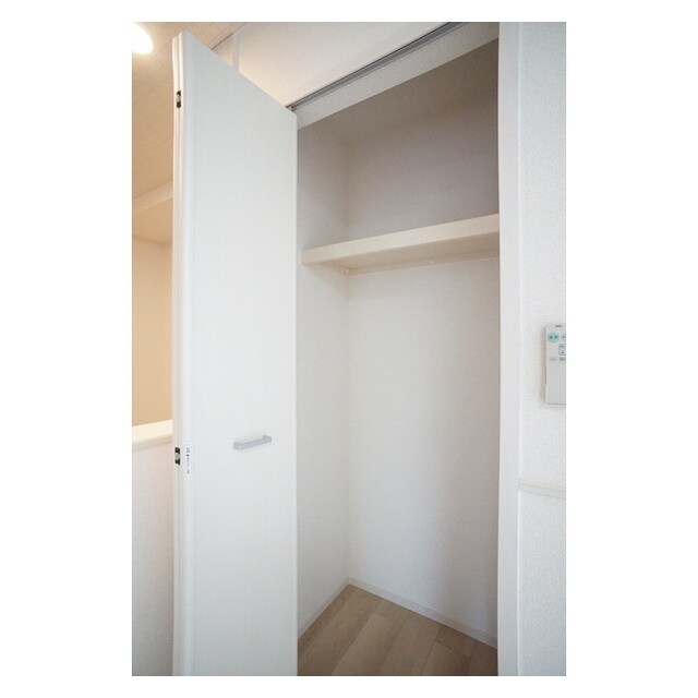 シンプルで使いやすいクローゼッ グラン　ビレッジ　ウー　Ⅱ