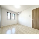 北側洋室にもエアコン付いてます ヒカルサ水戸石川サウス