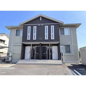 イーズ・サンモール