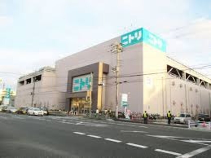 ニトリ箕面店(電気量販店/ホームセンター)まで613m※ニトリ箕面店 フィオーレ中井