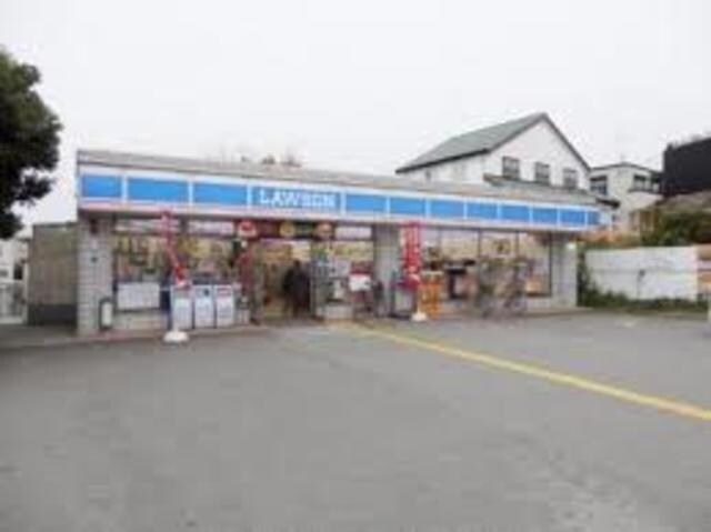 ローソン箕面桜三丁目店(コンビニ)まで1085m※ローソン箕面桜三丁目店 ルールドハウス箕面Ａ棟