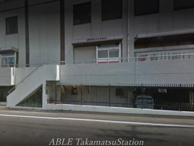 香川銀行中央市場支店(銀行)まで914m コート新北Ⅱ