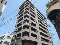 ロイヤルガーデン藤塚