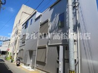 エンポリア西丸の内