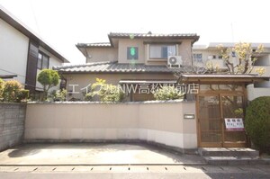 屋島西町借家
