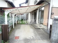 春日町一軒家
