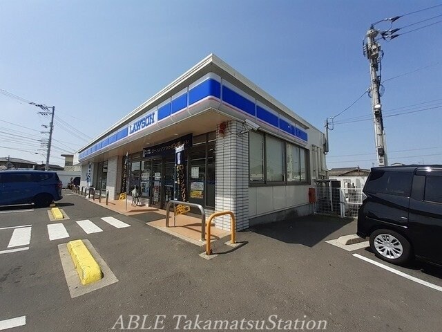 ローソン高松木太町7区店(コンビニ)まで650m セレナ木太