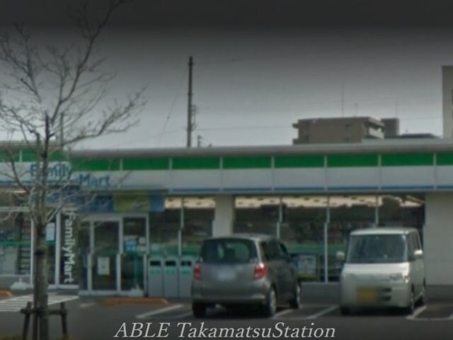 ファミリーマートサンフラワー通り店(コンビニ)まで475m ウィルコート・伏石　B棟