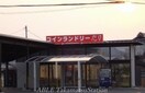 川岡小学校(小学校)まで1000m リバーヒル２　Ａ