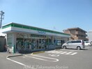 ファミリーマート高松東バイパス店(コンビニ)まで601m ラティール．Ⅴ